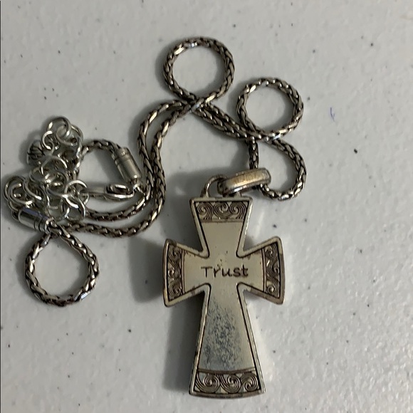 Cross Necklace - Picture 3 of 4